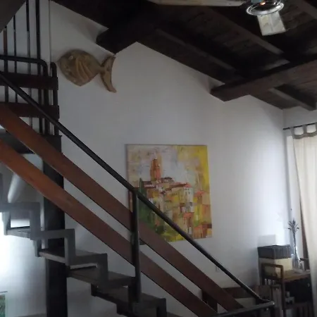 Loft In Romantic